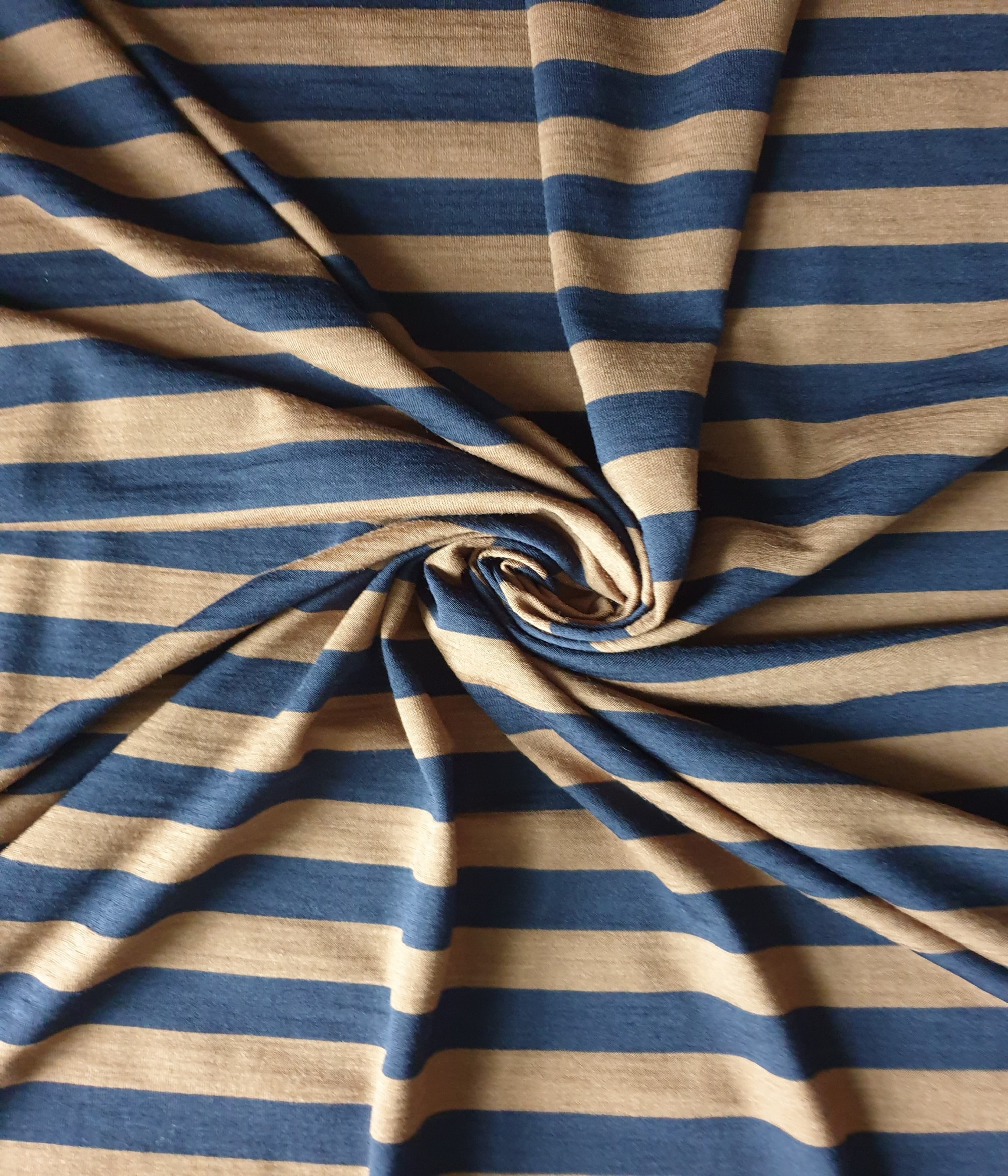 Bio Merino Singlejersey Zimt / Schwarz Ringel