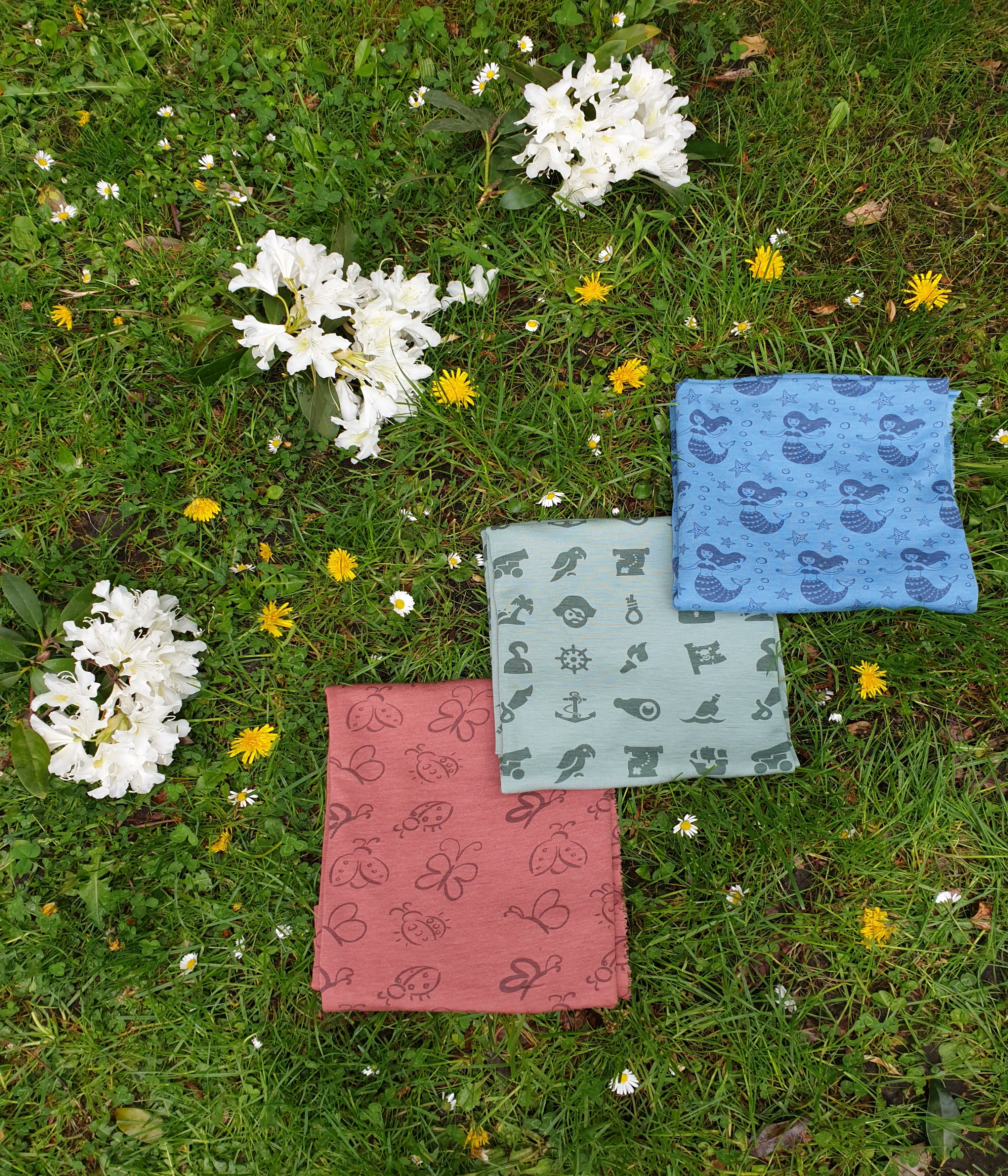  25 cm Bio Wolle / Seide Jersey Meerjungfrau auf Meeresblau (kbT)  __